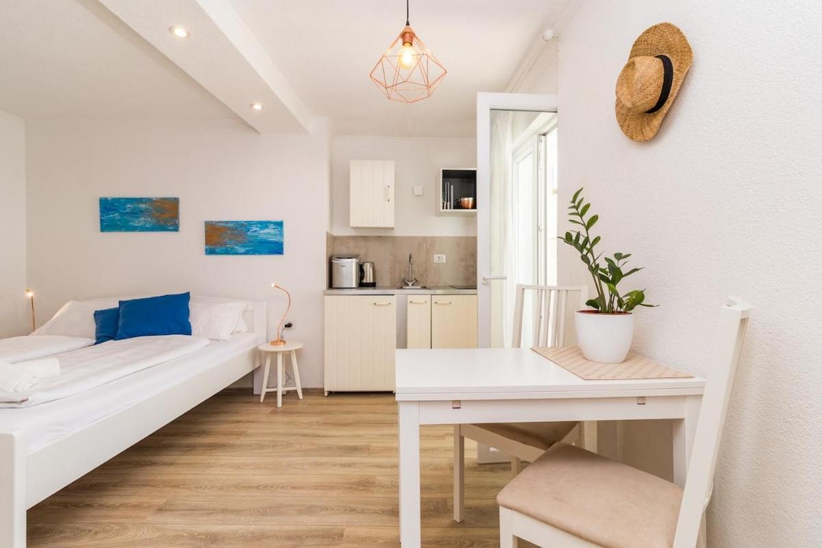 Gridolina Apartment Pula Exterior photo